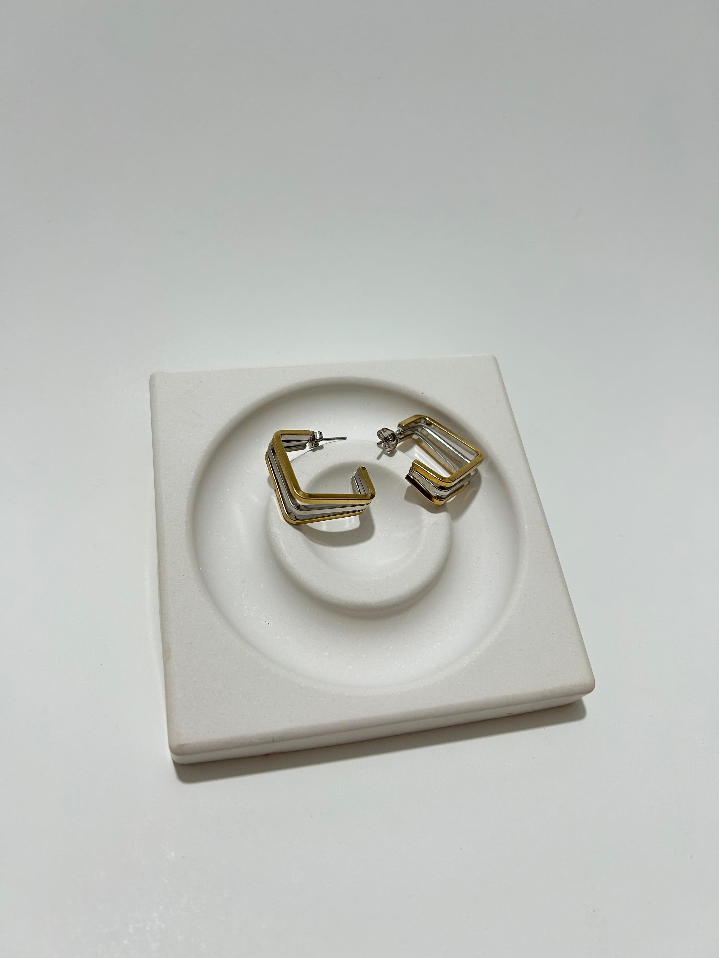 Geometrik Çoklu Çizgi Halka Küpe (Gold & Silver)ÇELİK - Görsel 1